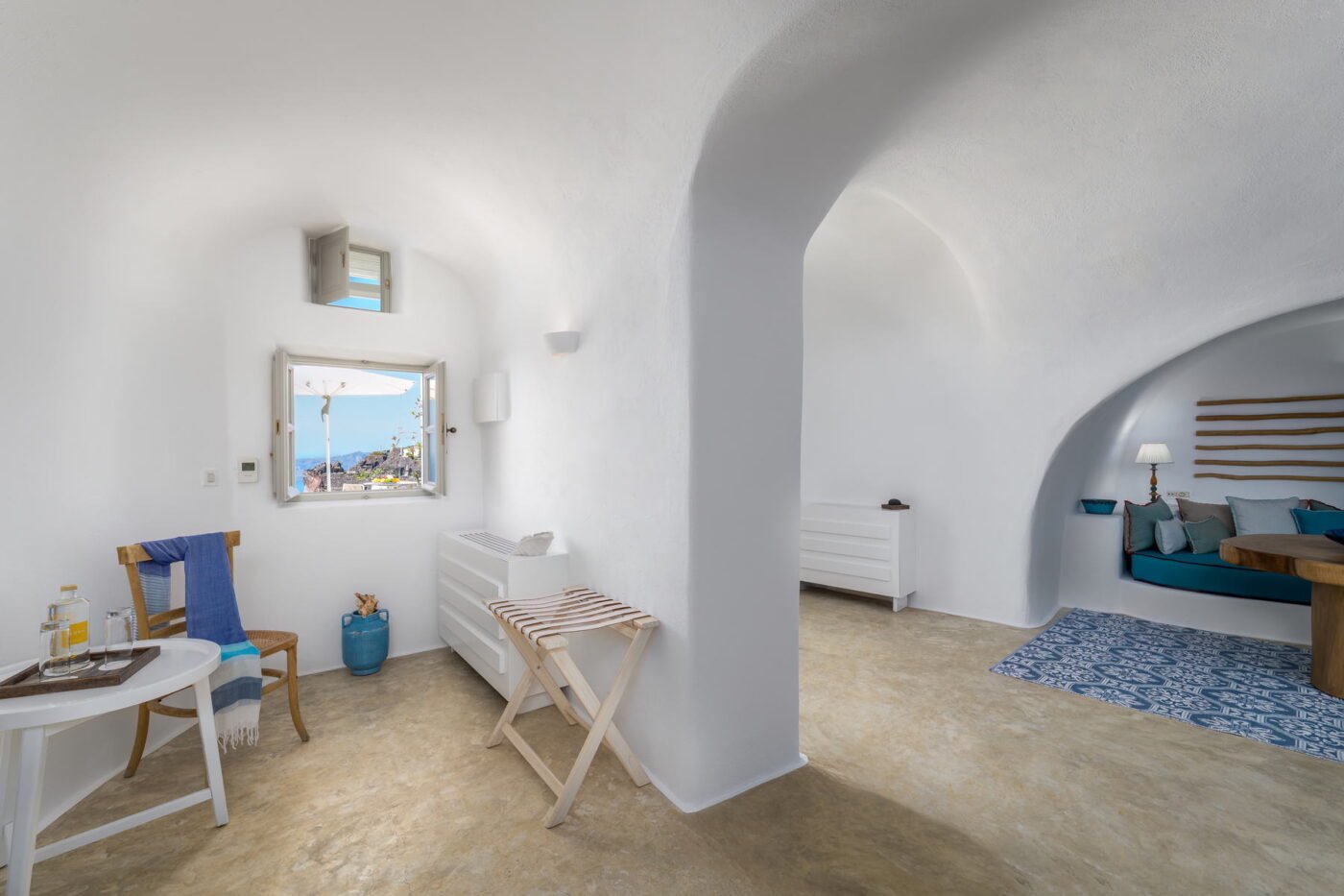 Iconic-Santorini-Hotel-Photoshoot-31